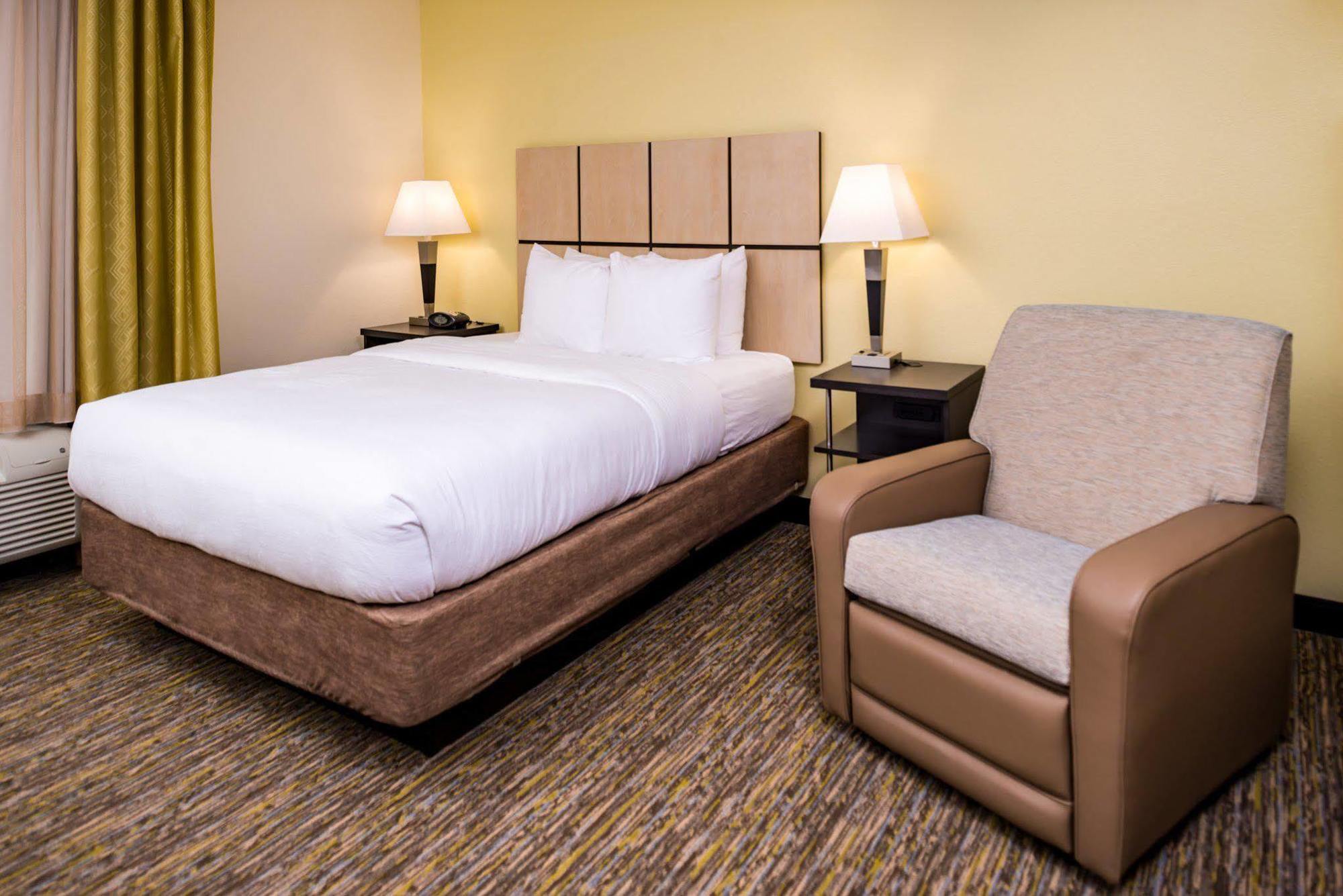 Candlewood Suites Carlsbad, An Ihg Hotel Exterior foto